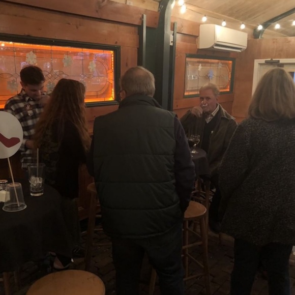 12/29 PoshNSip Newport, Rhode Island 🤘🏻🧜🏻‍♀️🏝 - Picture 4 of 6